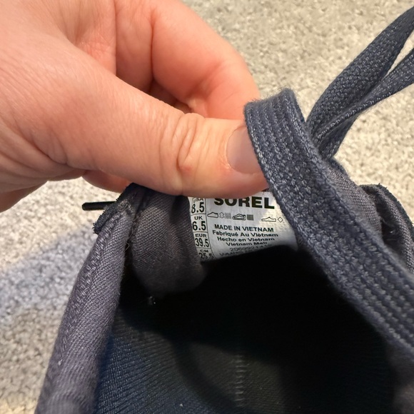 SOREL Out N About III City Sneaker Waterproof Women’s 8.5 in India Ink/Sea Salt - Picture 9 of 13